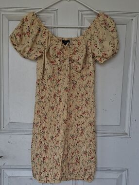 Floral Puff-Sleeve Smocked Midi Dress - Cream
